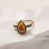 Anillo Ópalo Etíope con Cuatro Esmeraldas Colombianas